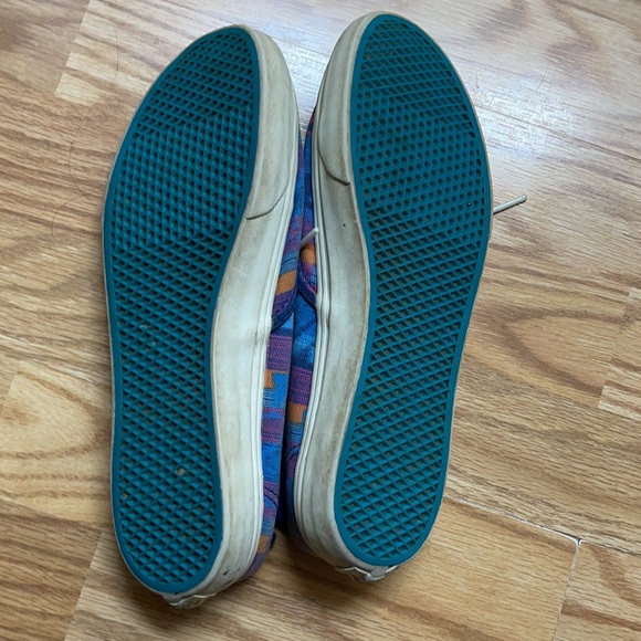 Vans Multi-Color Lace Up Shoes - Picture 9 of 13